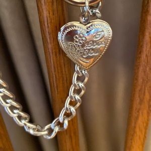 Silver tone double chain necklace with heart charm!